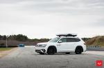 Volkswagen Atlas R-Line on Vossen Wheels (CV10) 2019 года